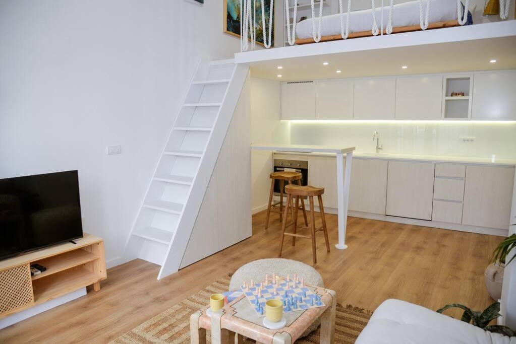 Mini Condo 2 Dl - Studio With A Private Patio Donja Lastva Exterior foto